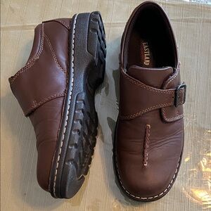 Eastland Woman’s  Dark Brown Leather Loafers 9M